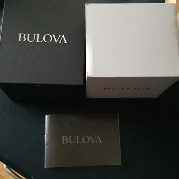 Bulova woman watch - Picture 12 of 13